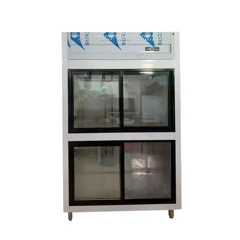 2-Methyl-5-(piperazin-1-yl)oxazole-4-carbonitrile