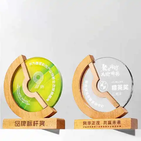 4-(6-甲氧基-2-甲基硫基-嘧啶-4-基)-哌嗪-1,3-二羧酸1-叔丁酯