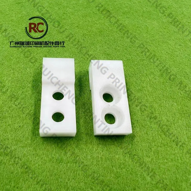 Methyl 5-(dimethylphosphoryl)pyrazine-2-carboxylate