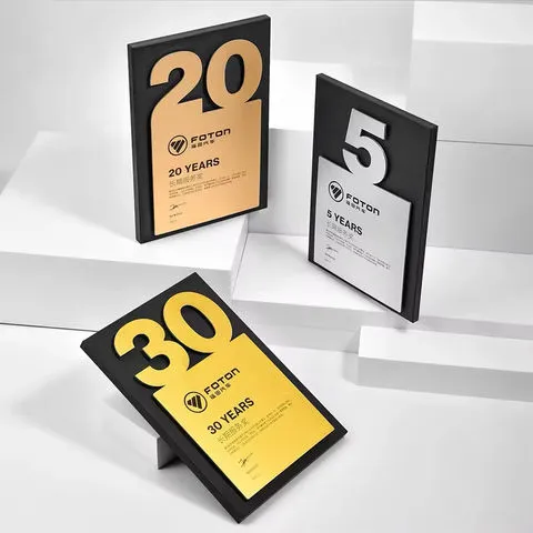 Leather MOQ Negotiation for Cross-Border E-Commerce: Practical 2026 Guide No.130
