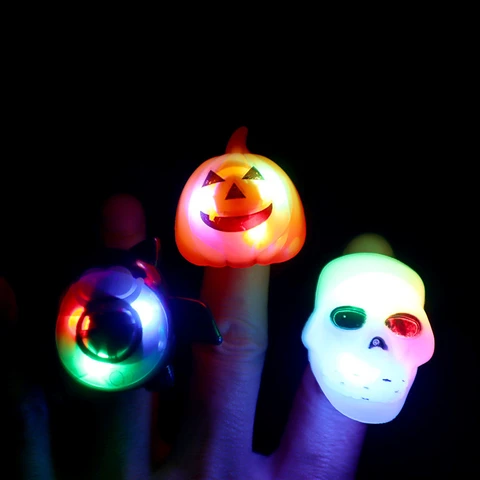 2-氨基-4-(2-氯-3-吡啶基)嘧啶