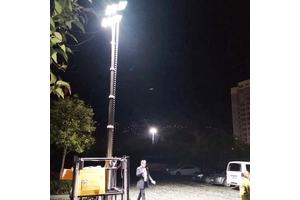 4-氨基甲酰亚胺基哌嗪-1-羧酸叔丁酯