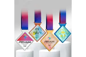 2,4,5-三羥苯甲酸