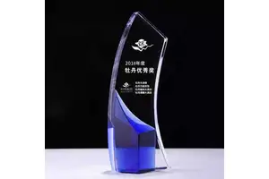 5,6,7,8-四氢吲哚嗪-3-甲醛