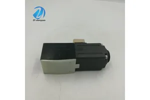 2,2',2''-(Benzene-1,3,5-triyl)tris(3-phenylacrylonitrile)
