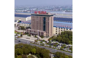 2-（反-1,4-二羟基环己烷）-5,7-二羟基-色原酮