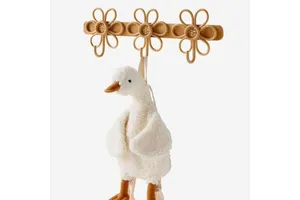 Fur MOQ Negotiation for Seasonal Demand: Buyer-Oriented 2025 Guide No.210