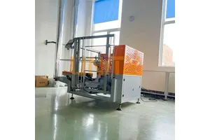 5-[4-(异丙氧基)苯基]-2-氨基吡啶
